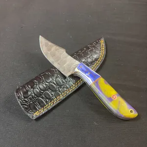 Damascus Steel Knife and Leather Sheath
