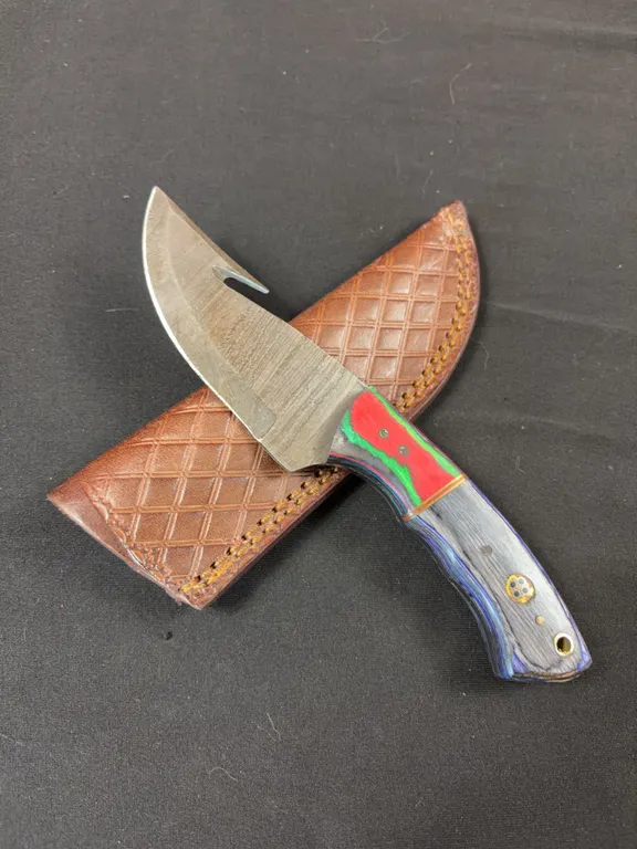 Damascus Steel Knife and Leather Sheath