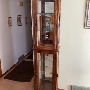 Lighted curio cabinet