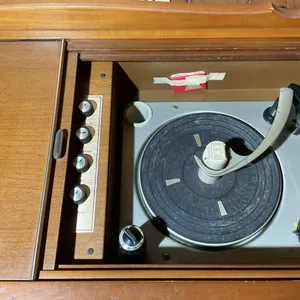 Record player console