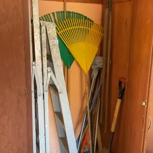 2 step ladders, garden tools