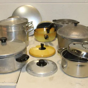 Pots, Pans & Lids