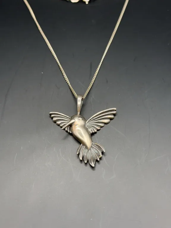 Vintage Kabana Sterling Silver Hummingbird Pendant Necklace
