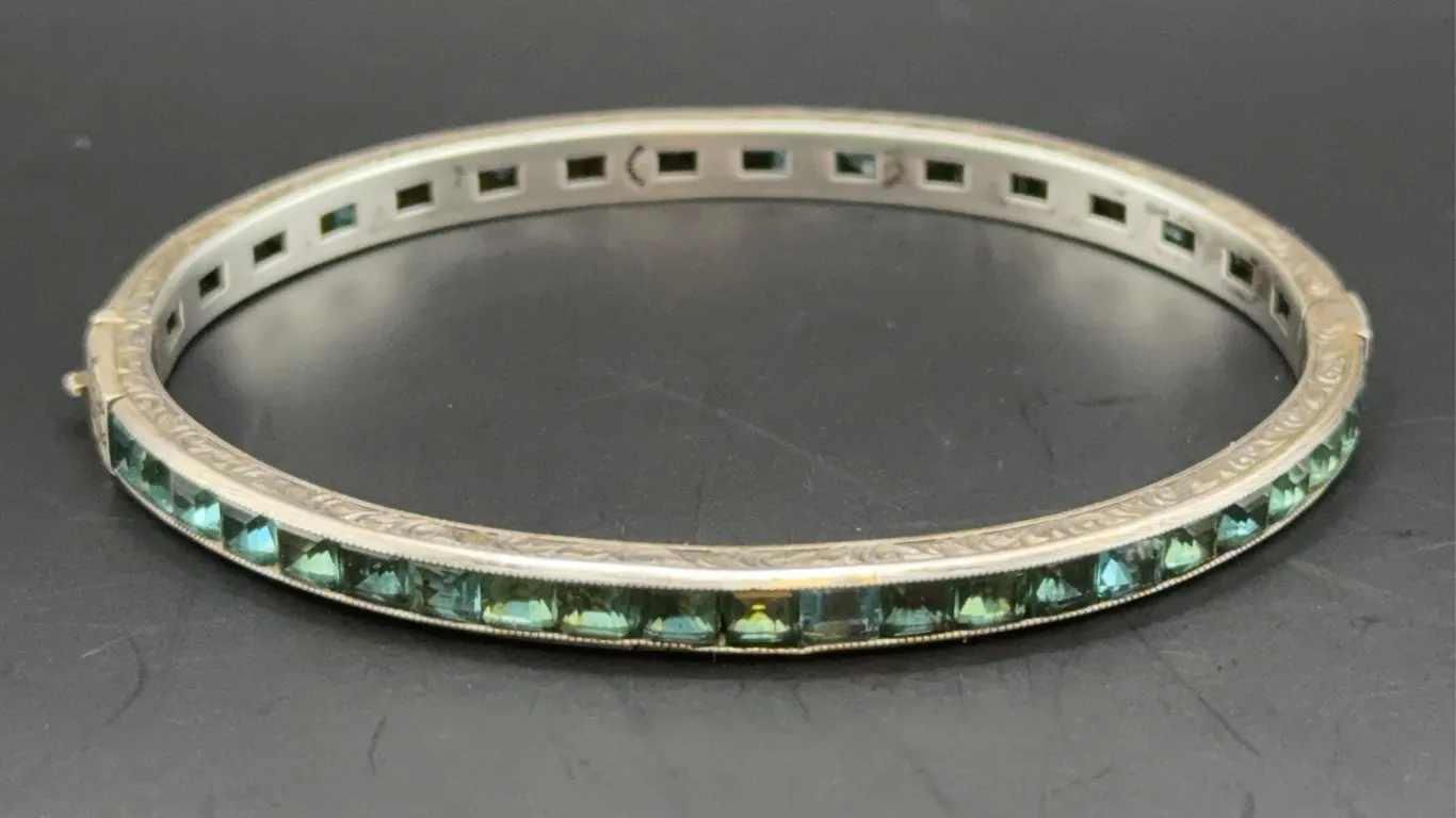 Art Deco Style Sterling Silver Green Glass Paste Channel Set Hinged Bangle Bracelet