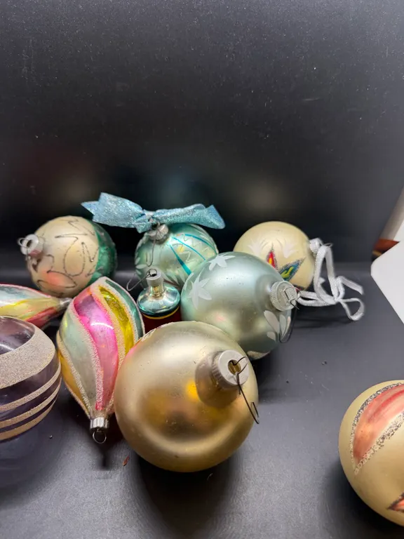 Vintage Shiny Brite Glass Christmas Ornament with Reflector Design