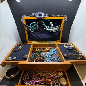 Vintage Disney Collectibles, Sparkling Jewelry, Christmas