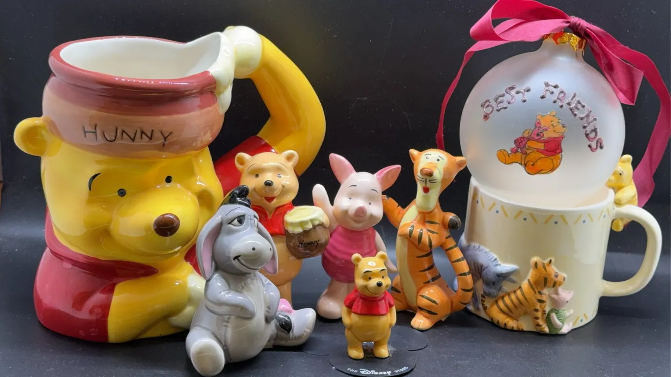 Vintage Walt Disney Made in Japan Winnie the Pooh Ceramic Figurines & Collectibles