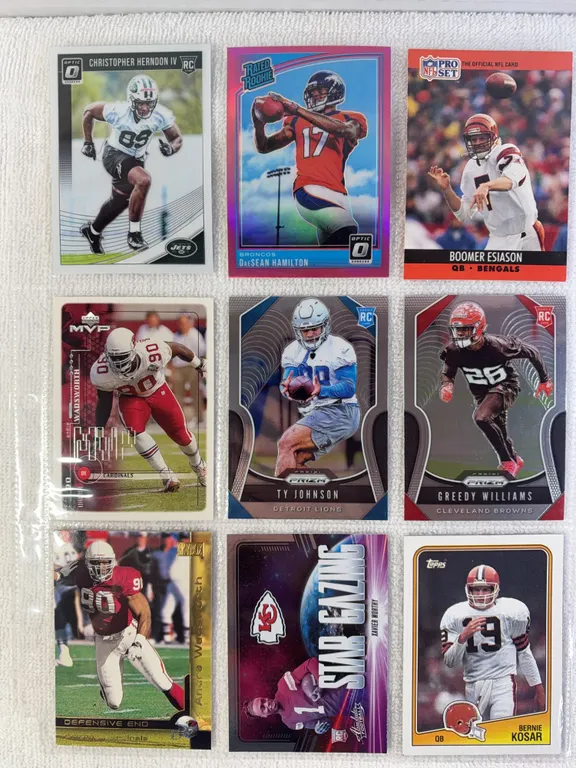 NFL Football Cards in Sleeve