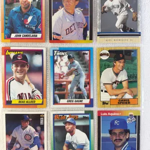 MLB Baseball Cards in Sleeve