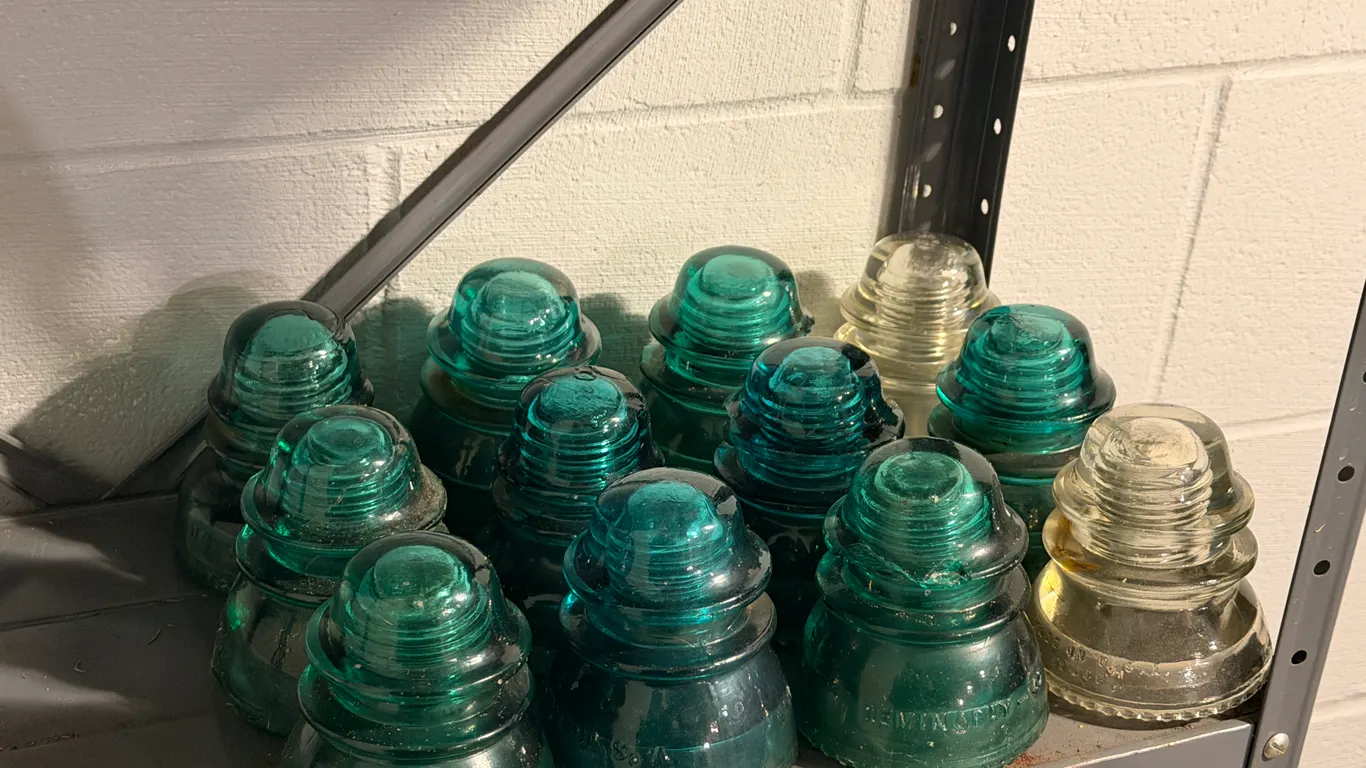 12 HEMINGRAY GLASS ELECTRICAL INSULATORS