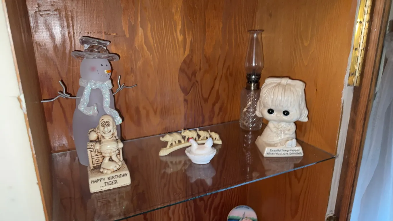 Figurines and Decor