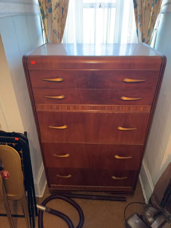 Wood Chest of Drawers