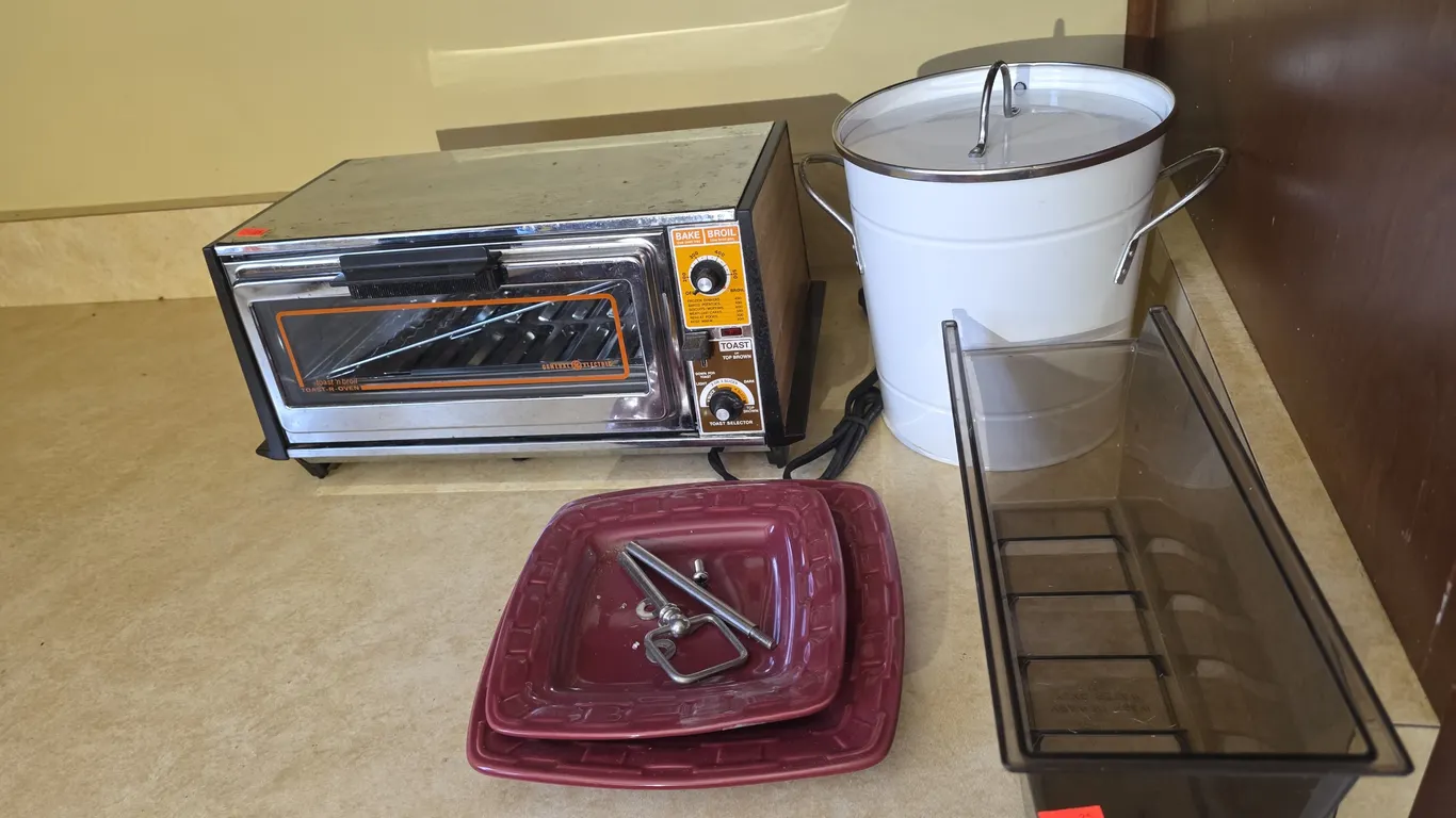 Toaster, tray, small pail