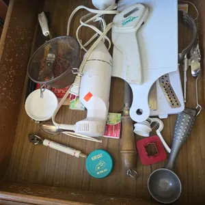 Kitchen utensils