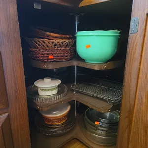 Glass pie plates, casseroles,  baskets