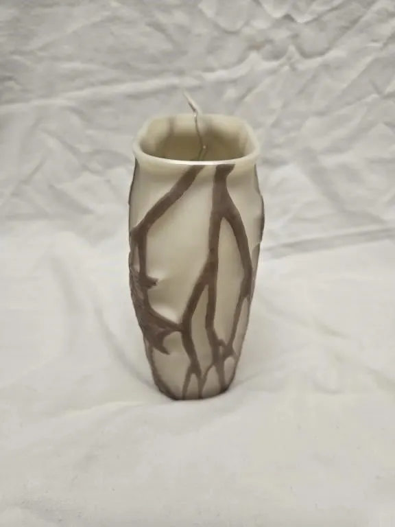 Cream and Brown Wading-Bird Relief Art Glass Vase