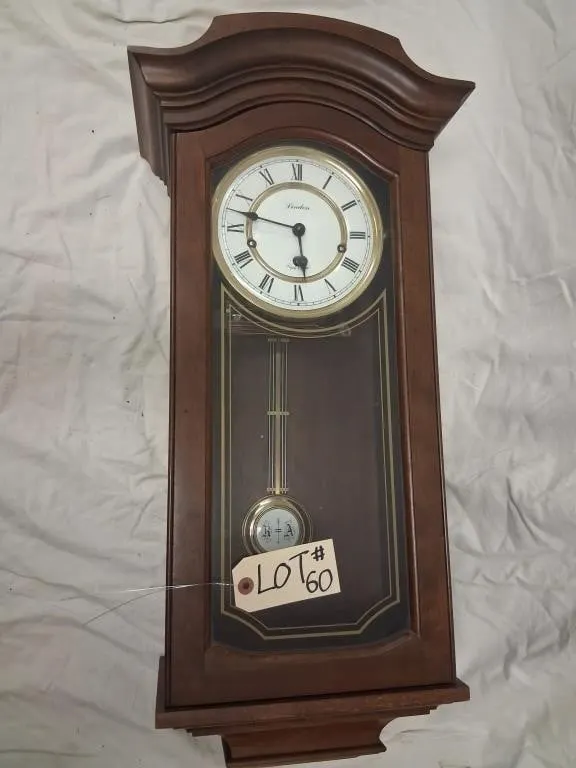 Wood Chiming Wall Clock with Four-Position Chime S