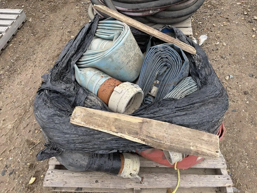 Pallet with Lay Flat Hoses
