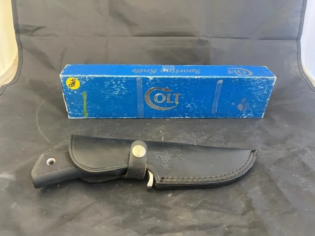 Colt Fixed Blade Knife w/Leather Sheath in box