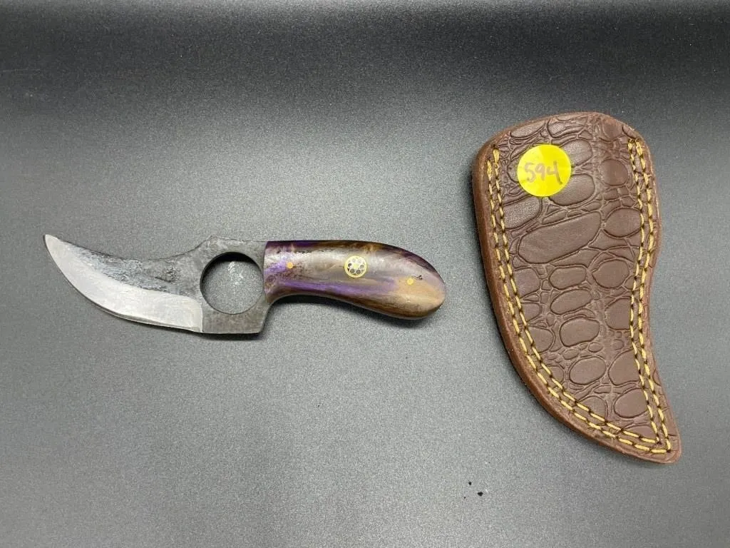 Fixed Blade Knife w/Leather Sheath