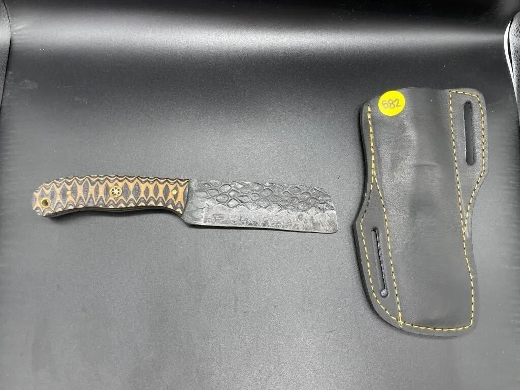 Fixed Blade Knife w/Leather Sheath