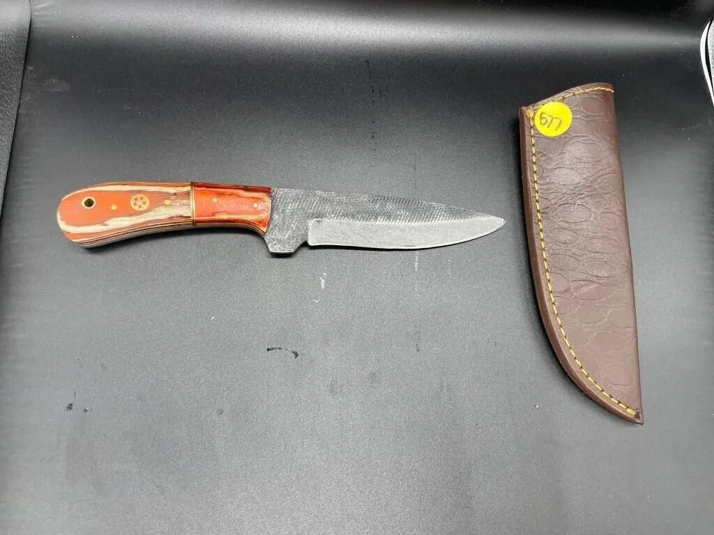 Fixed Blade Knife w/Leather Sheath