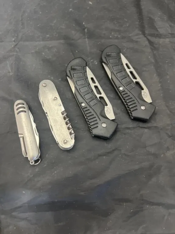 2 - White Tail Cutlery Tactical Knives & 2 Multi