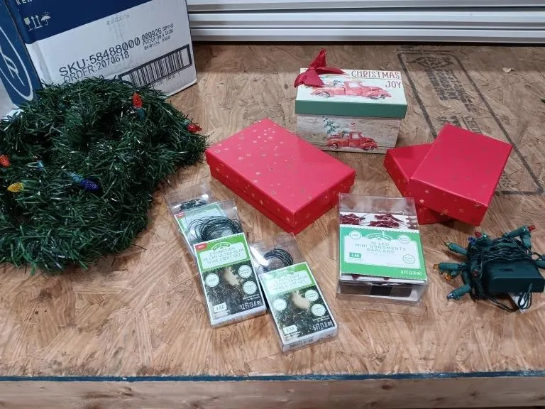 Christmas gift boxes, battery lights, and plug in