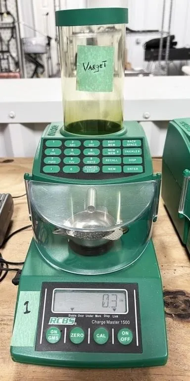 reloading: RCBS Charge Master 1500 scale