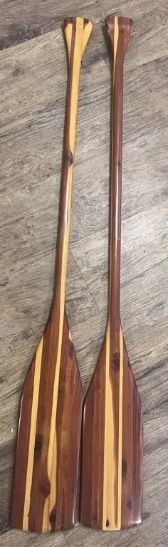 pair wood paddles