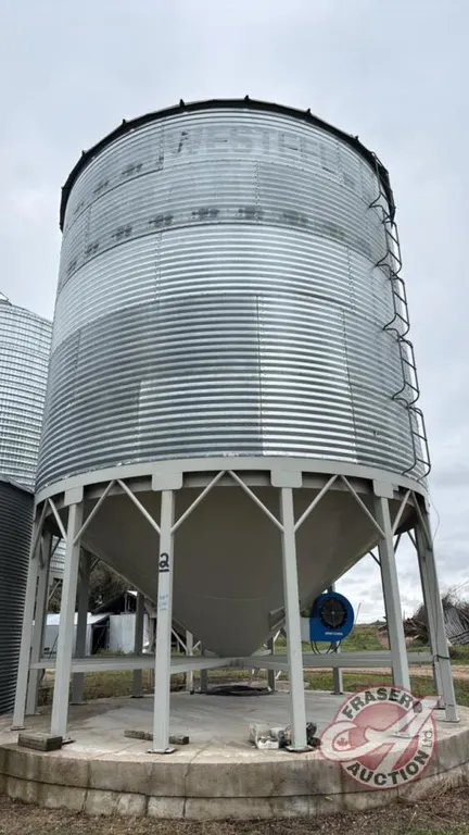 (Bin 2) Approx 6350 bus Westeel bin on Comte hopper cone (Must be removed from sale site by October 1st 2027)