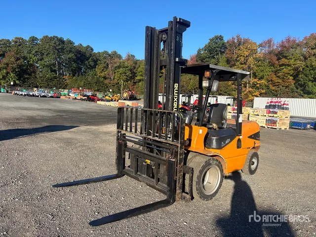 2017 Maximal FD40T-M2WE3 4000 kg Pneumatic Tire Forklift