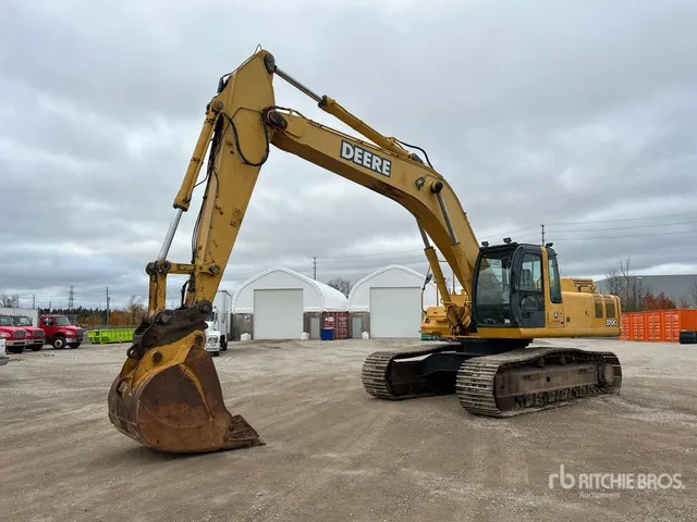 2005 John Deere 370C Tracked Excavator