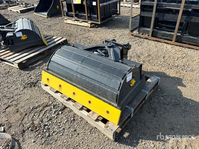 2026 Trojan 35CL 42 in Q/C Hydraulic Tilting Excavator Bucket (Unused)