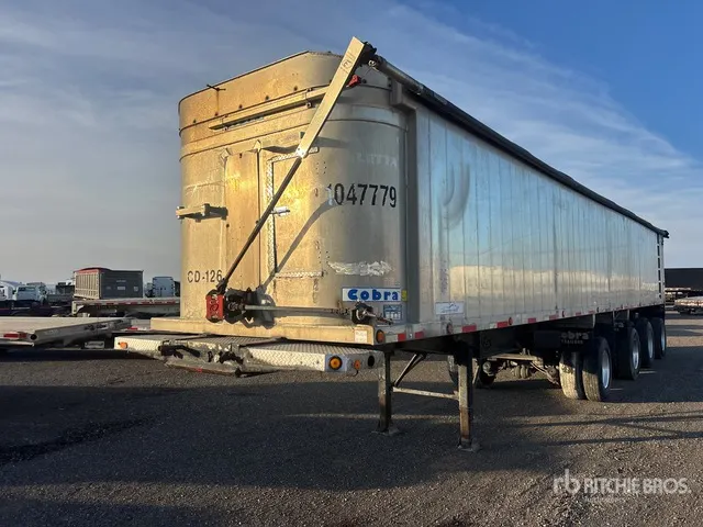 2008 Cobra 44 ft Quad/A End Dump Trailer