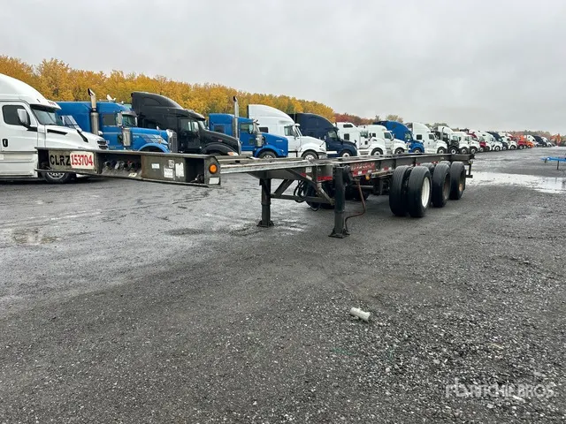 2011 Di-Mond Tri/A Extendable Container Trailer