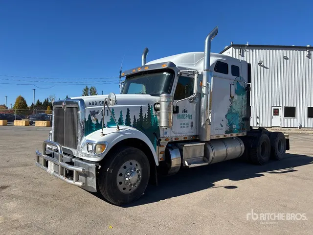 2015 International 9900i 6x4 T/A Sleeper Truck Tractor