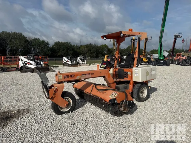 2015 Lay-Mor SM300 Self-Propelled Broom
