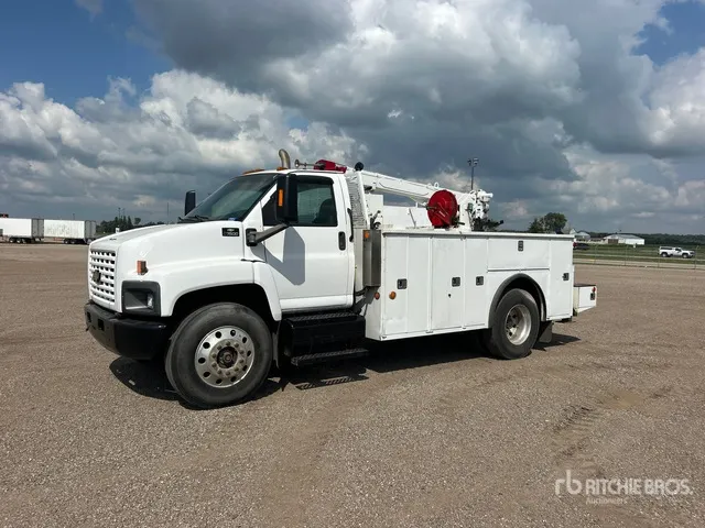 2006 Chevrolet C7500 4x2 Service Truck