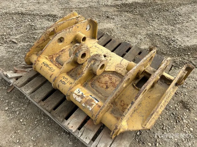 48 in Wheel Loader Quick Coupler