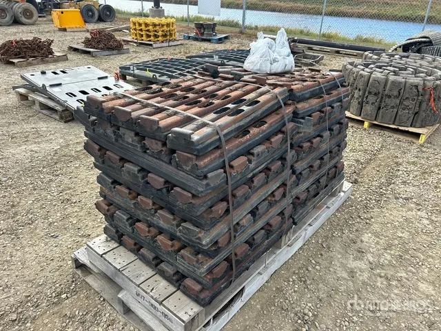 Quantity of (98) 28.5 in Excavator Bolt On Street Pads