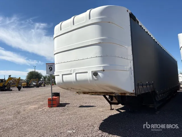 1991 Utility TS2CDHE T/A 8 Car Enclosed Car Carrier Trailer