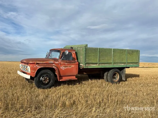 Ford F600 4x2 Grain Truck