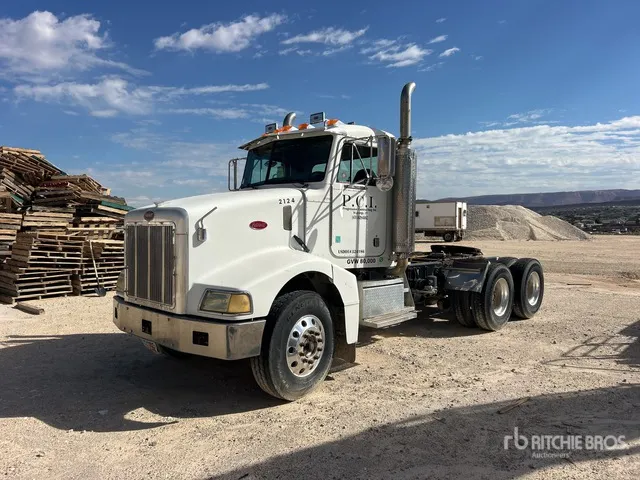 2004 Peterbilt 385 6x4 T/A Day Cab Truck Tractor