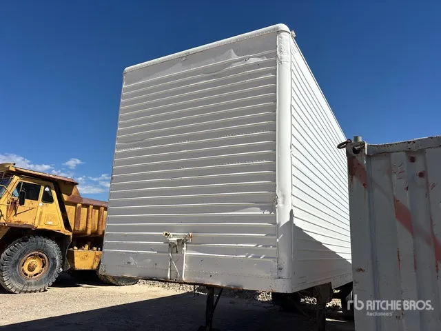 Williamson 24 ft S/A Van Trailer