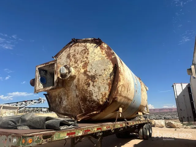 10 ft x 27 ft Bag House