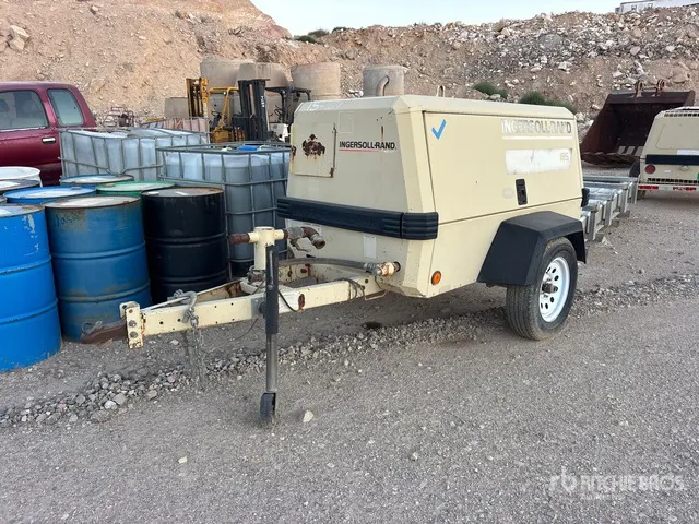 2001 Ingersoll Rand P185WJD 185 cfm Mobile Air Compressor