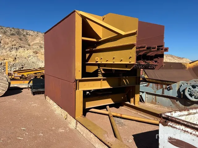 30 in x 12 ft 2 ft x 2 ft 10 in Grizzly Aggregate Feeder