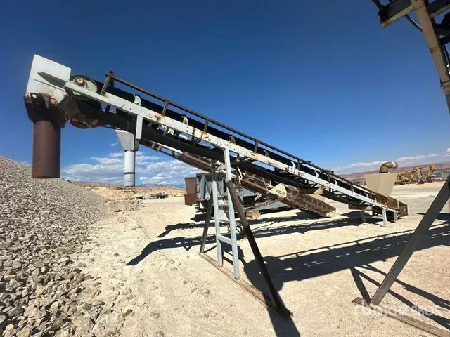 30 in x 36 ft Radial Stacking Conveyor Belt