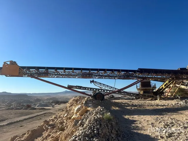 30 in x 70 ft Radial Stacking Conveyor Belt